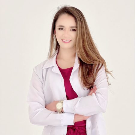 Dr. Sthefani Sofia Gualpa Solórzano